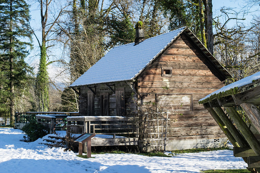 Tom Porter Cabin in Winter Photograph by Tom Cochran