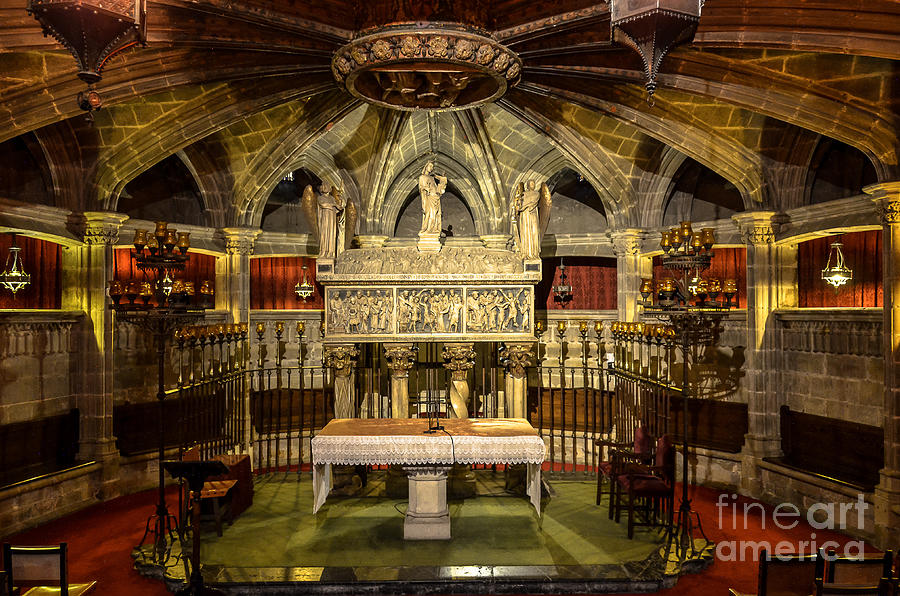 Tomb of Saint Eulalia in the crypt of Barcelona Cathedral Photograph by RicardMN Photography