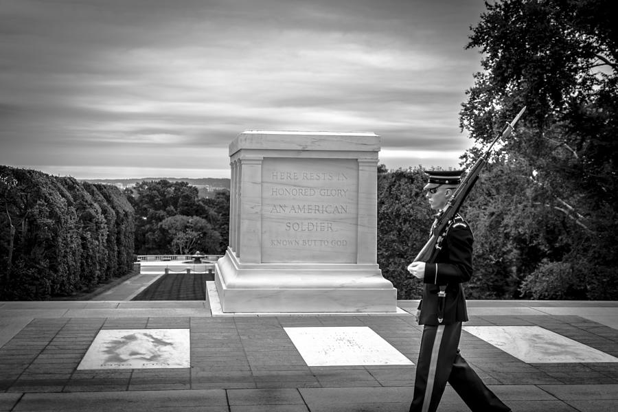 Arlington National Cemetery Photograph - Tomb of the Unknown solider by David Morefield