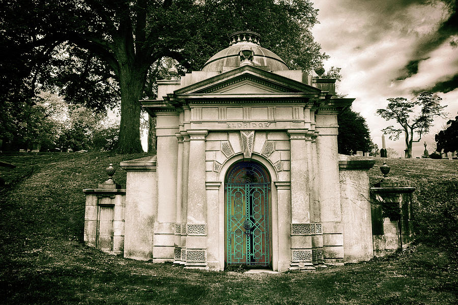 Nature Photograph - Tomb of Woodlawn by Jessica Jenney