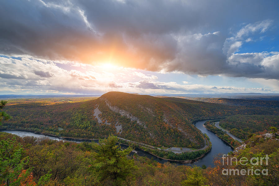 Top Of Mount Tammany Near Sunset Photograph by Michael Ver Sprill