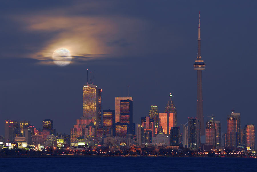 Toronto city skyline at dusk with moonrise Photograph by Reimar Gaertner