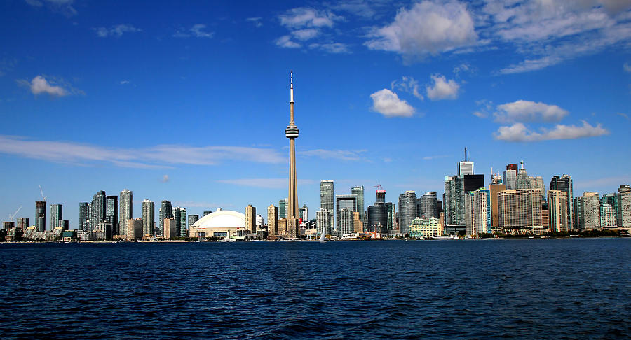 Toronto Skyline 26 Photograph by Andrew Fare
