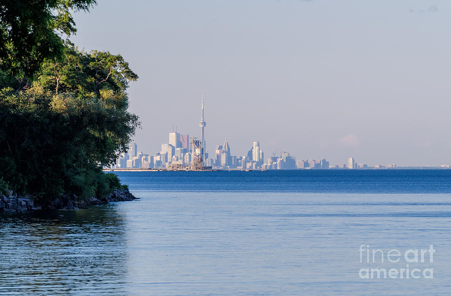 Toronto skyline in far distance Photograph by Les Palenik