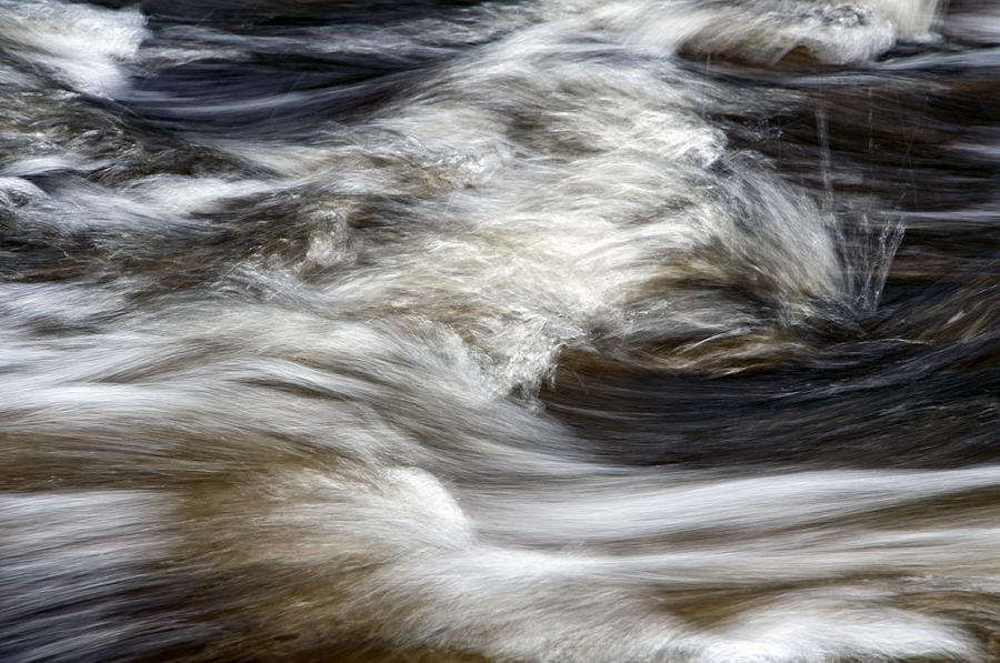 Water Flow 2 Photograph by Glenn Gordon