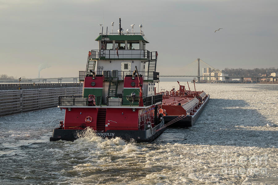  Towboat Lat Gonsolin Photograph by Garry McMichael