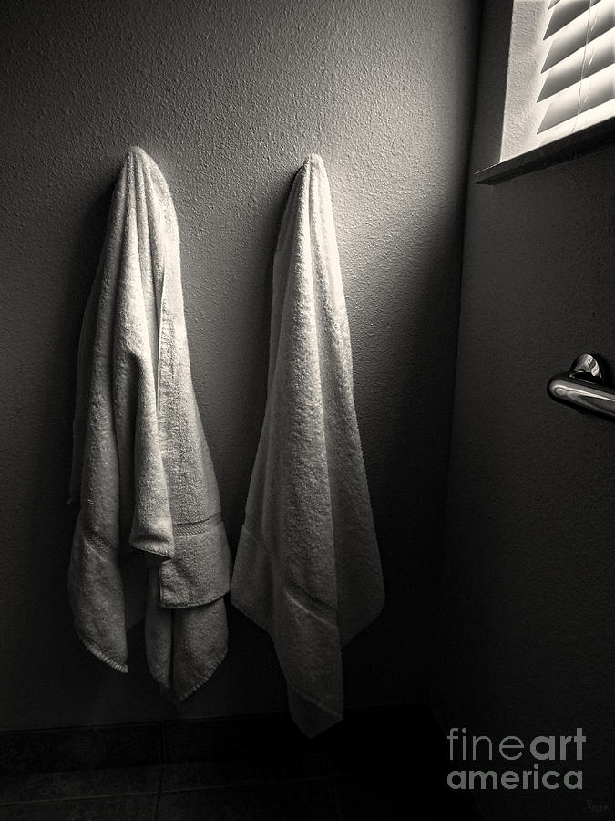 Black And White Photograph - Towels by Jeff Breiman