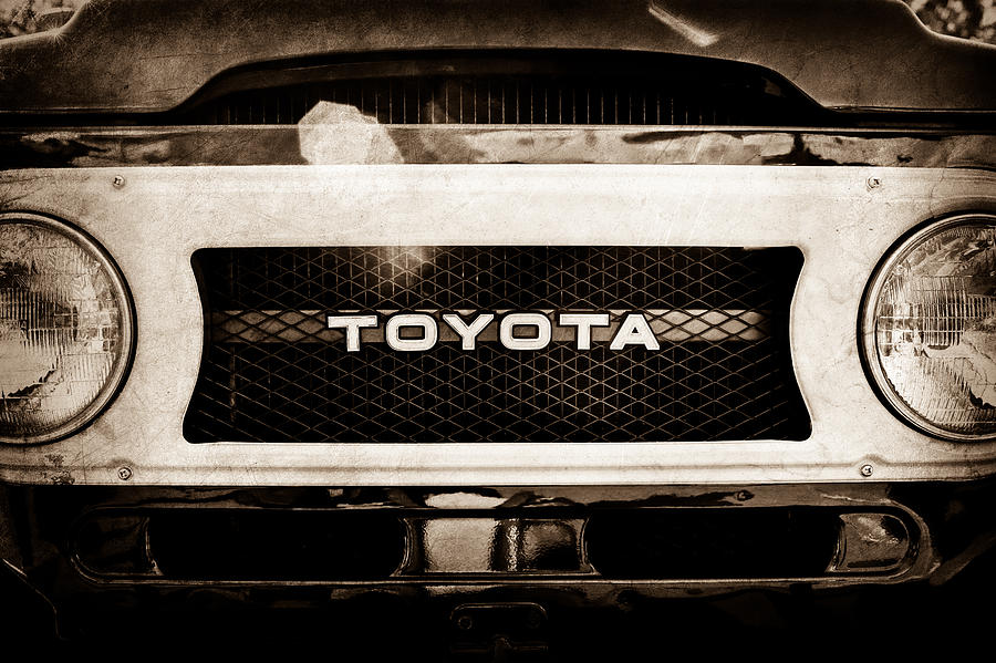 Toyota Land Cruiser Grille Emblem  -0589s Photograph by Jill Reger