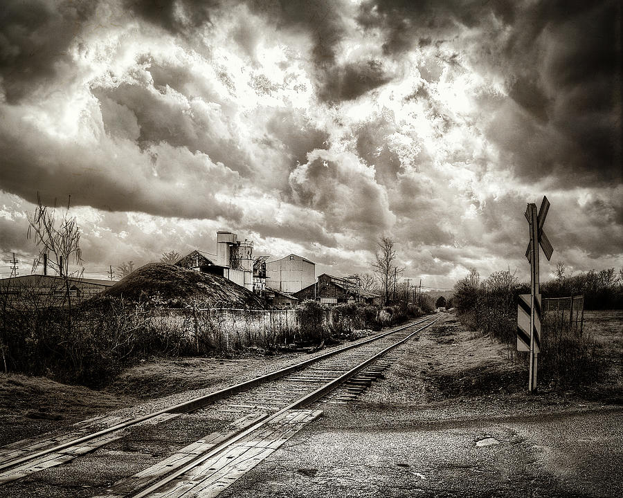 Tracks into Logan by Roman Wilshanetsky Tracks into Logan by Roman Wilshanetsky