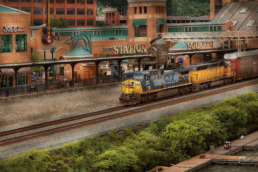 Pittsburgh Photograph - Train - Pittsburg, PA - Station Square by Mike Savad