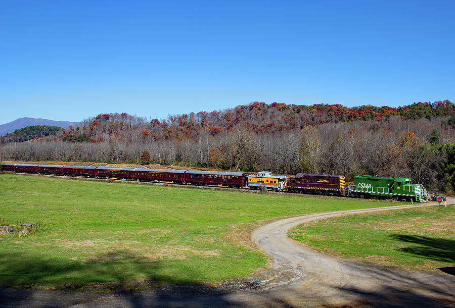 Train to Dillsboro Color 10 Photograph by Joseph C Hinson Fine Art