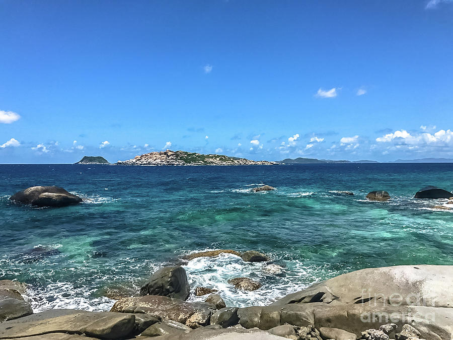 Tranquil Seas of Virgin Gorda Photograph by Colleen Kammerer