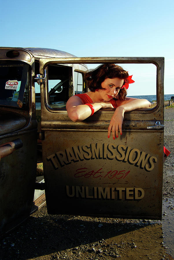 Transmissions Unlimited Photograph by Paul Wash