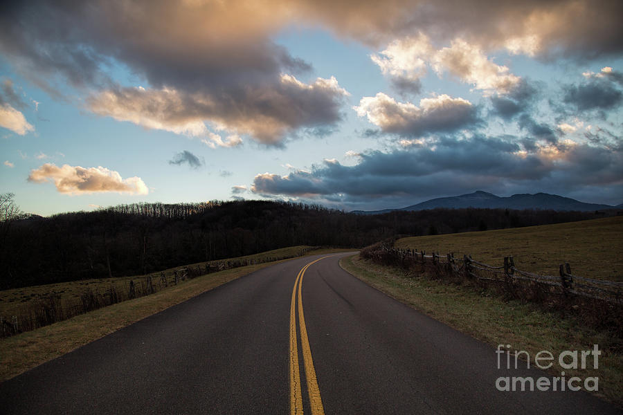 Traveling the Blue Ridge Parkway Photograph by Robert Loe
