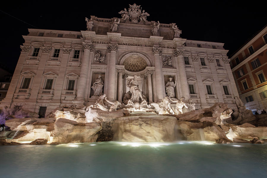 Trevi Fountain Rome Photograph by John McGraw