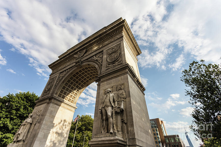  triumphal arch in the Washington square, New York Photograph by Didier Marti