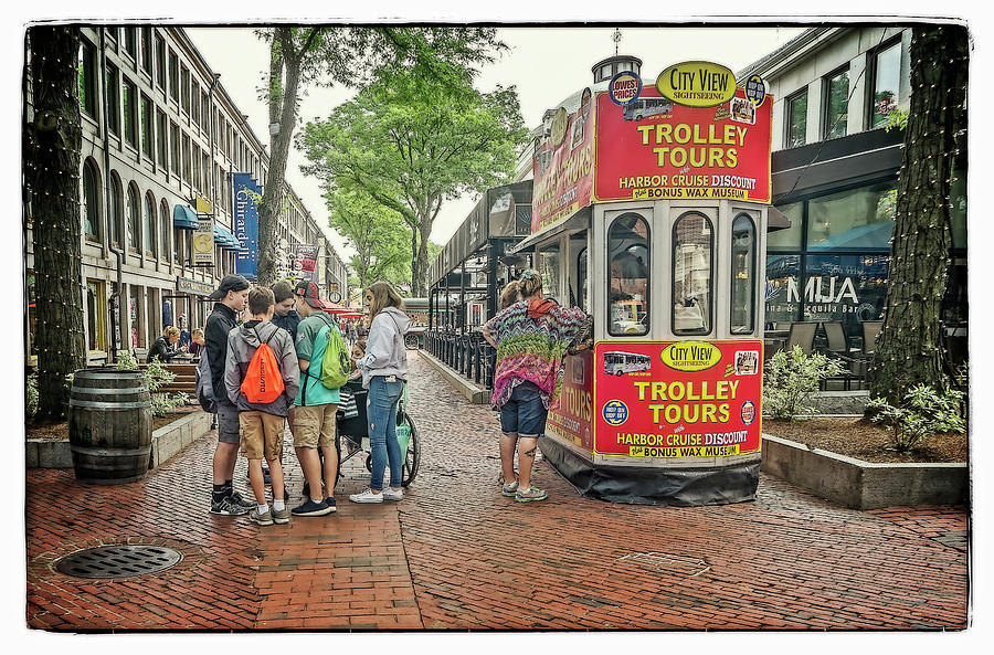 Trolly Tours Photograph by Jerry Golab