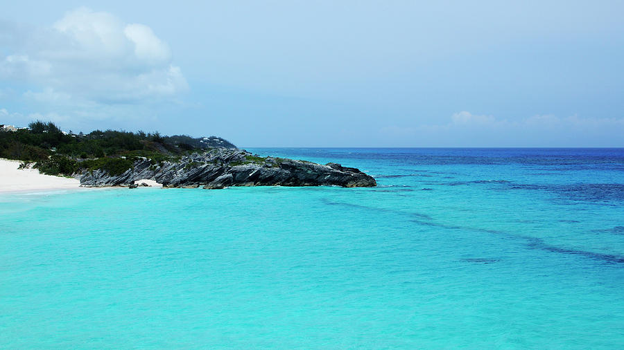 Tropical Bermuda Beach Photograph by Luke Moore