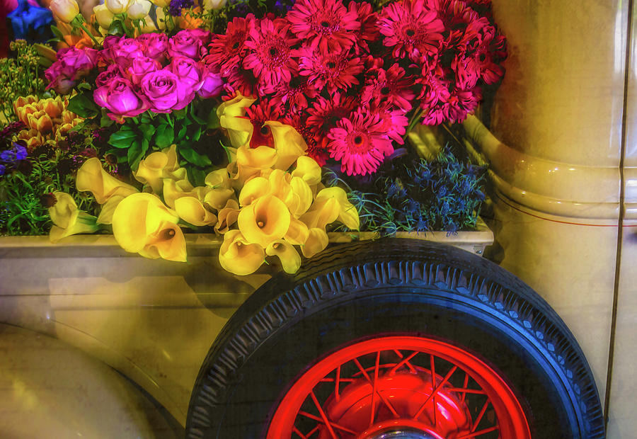 Truck Bed Full Of Flowers Photograph by Garry Gay