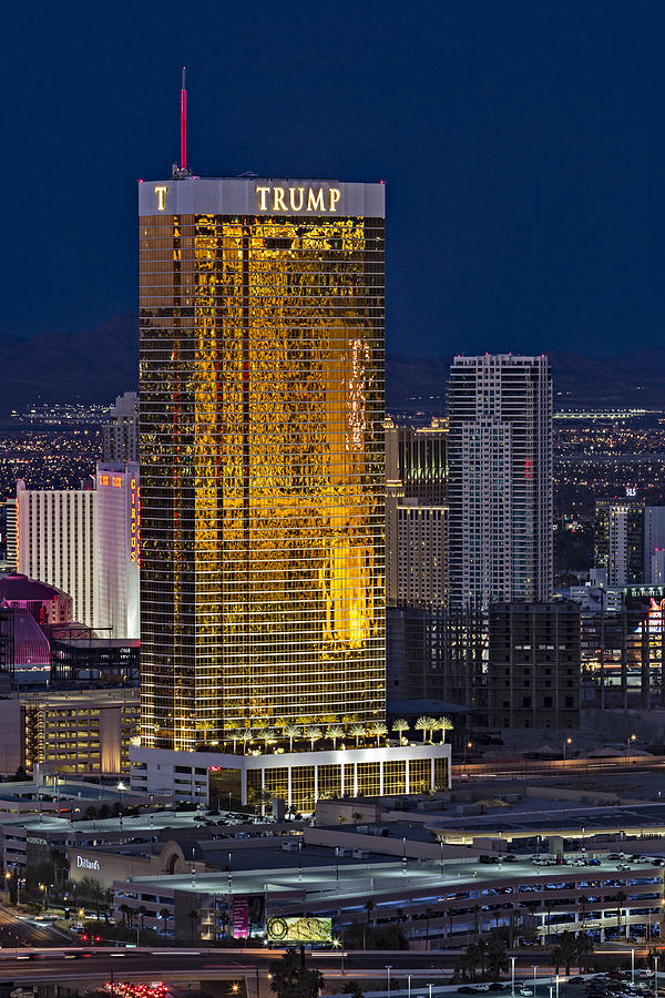 Donald Trump Photograph - Trump International Hotel Las Vegas by Susan Candelario