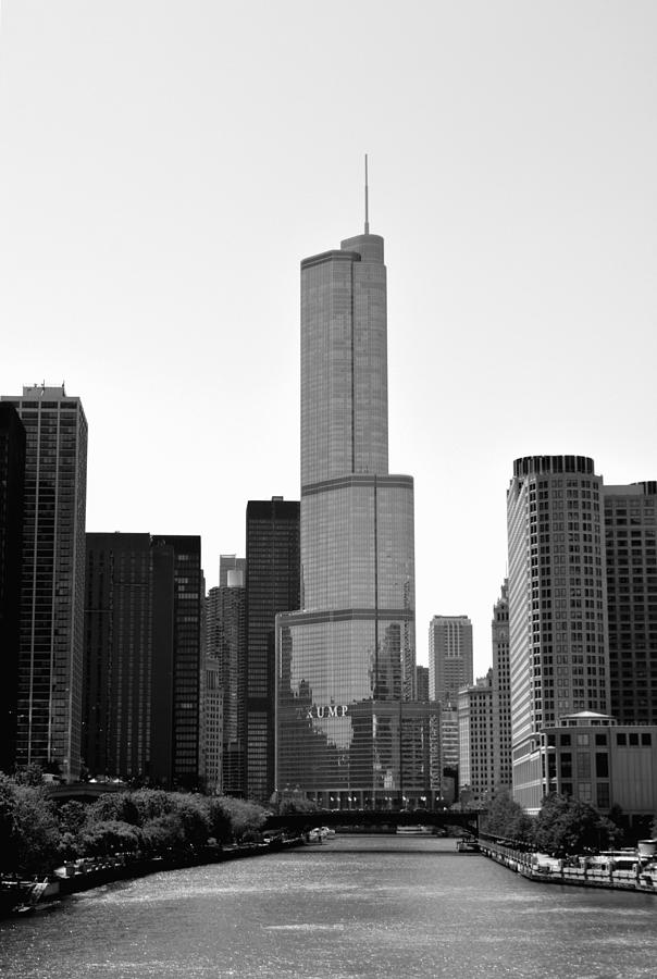 Chicago Photograph - Trump Tower and Chicago River B n W by Richard Andrews