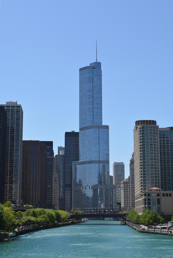 Chicago Photograph - Trump Tower and Chicago River by Richard Andrews