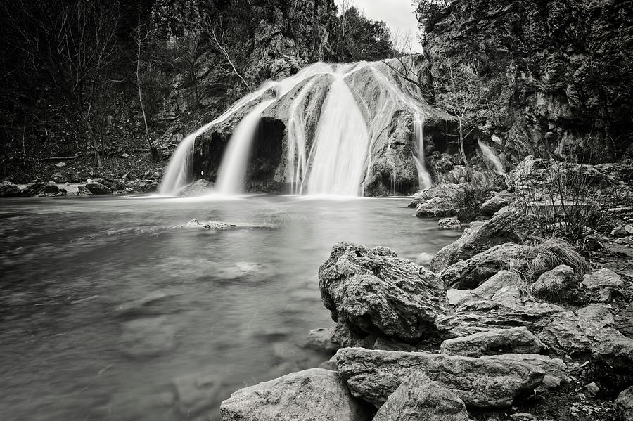 Truner Falls XXXI Photograph by Ricky Barnard