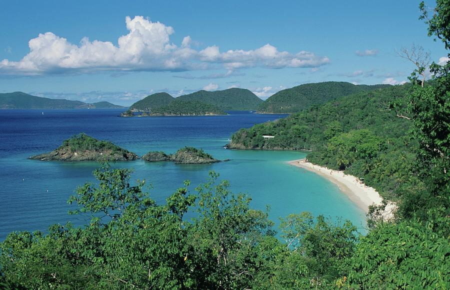 Trunk Bay and Beach Photograph by Don Kreuter