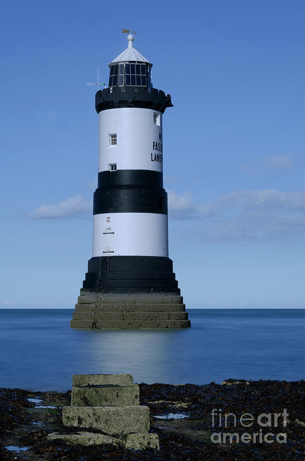 Lighthouse Photograph - Trwyn Du Lighthouse by Steev Stamford