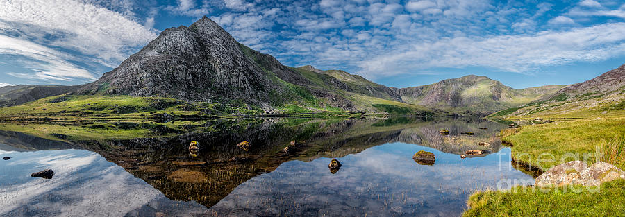 Tryfan and Lake Ogwen Photograph by Adrian Evans
