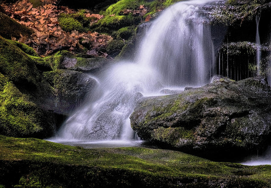 Tucker Falls Photograph by Tom Singleton