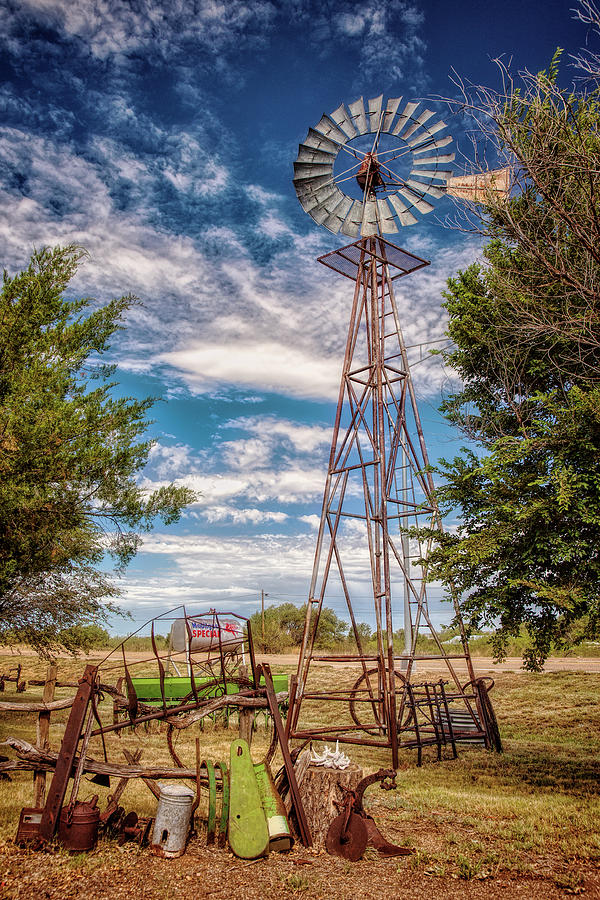 Tucumcari Trading Post Windmill Photograph by Diana Powell