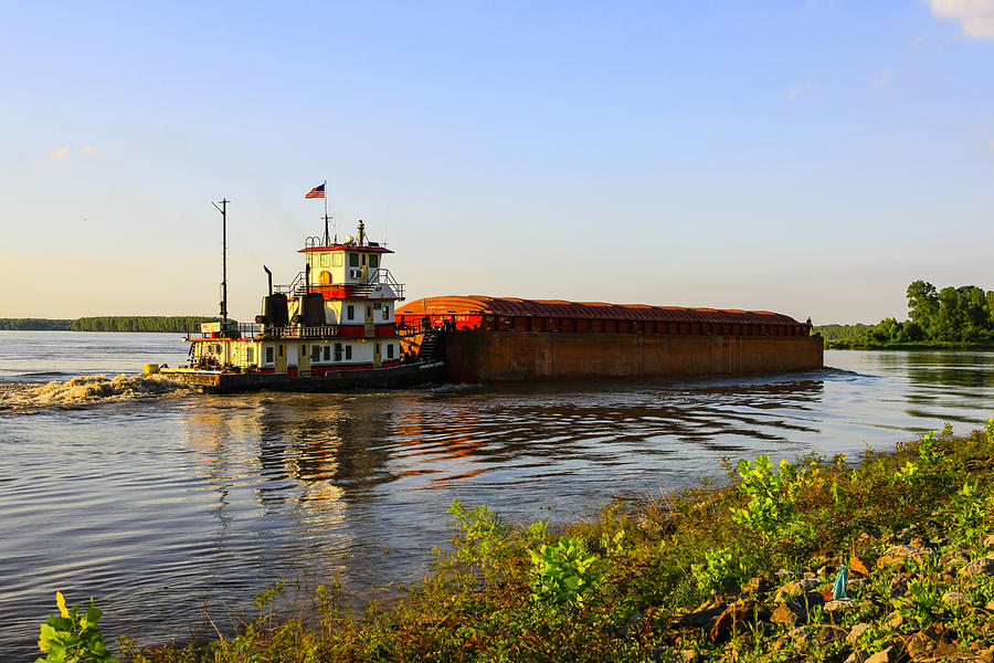 Tugboat on the Mississippi Photograph by Chris Smith