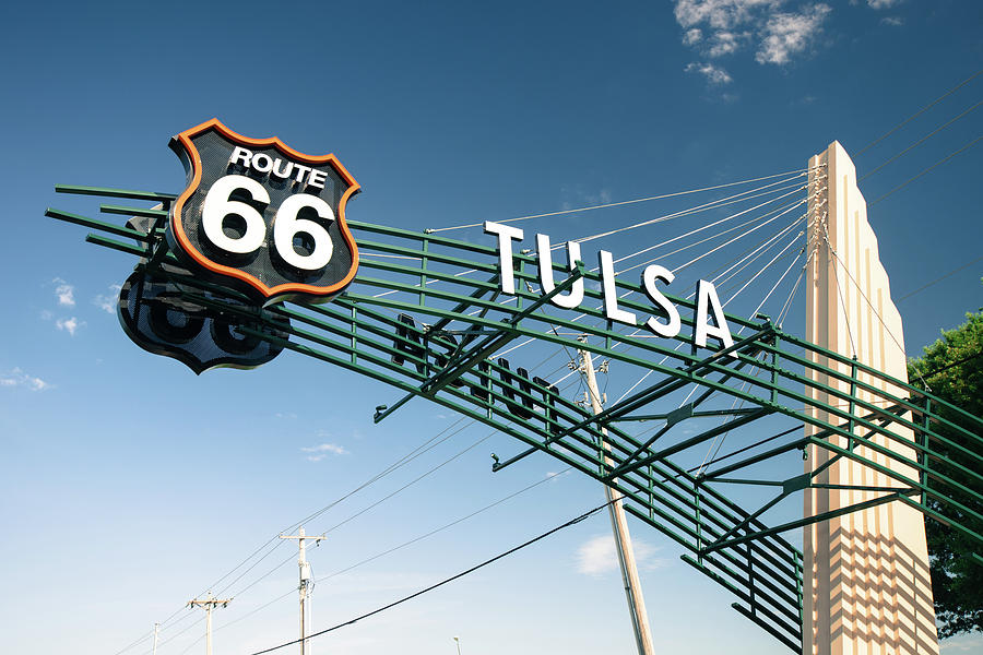 Tulsa Photograph - Tulsa Oklahoma Vintage Route 66 Sign - Color by Gregory Ballos