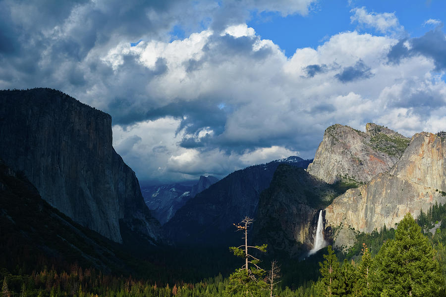 Yosemite National Park Photograph - Tunnel View Yosemite Landscape by Kyle Hanson