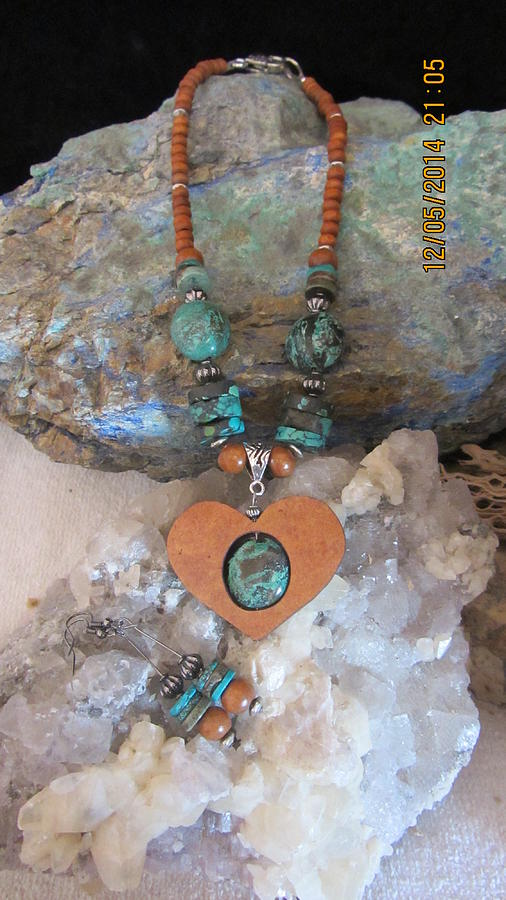 H086 Turquoise set in Gourd Heart   Jewelry by Barbara Prestridge