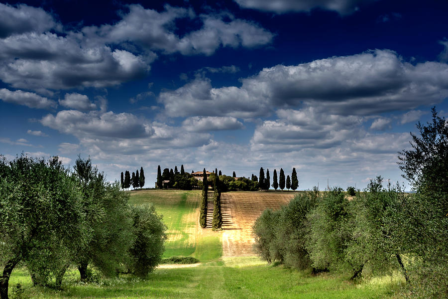 Tuscan Estate Photograph by Wolfgang Stocker