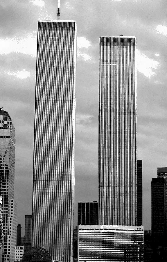 Twin Towers 1985 Photograph by John Schneider
