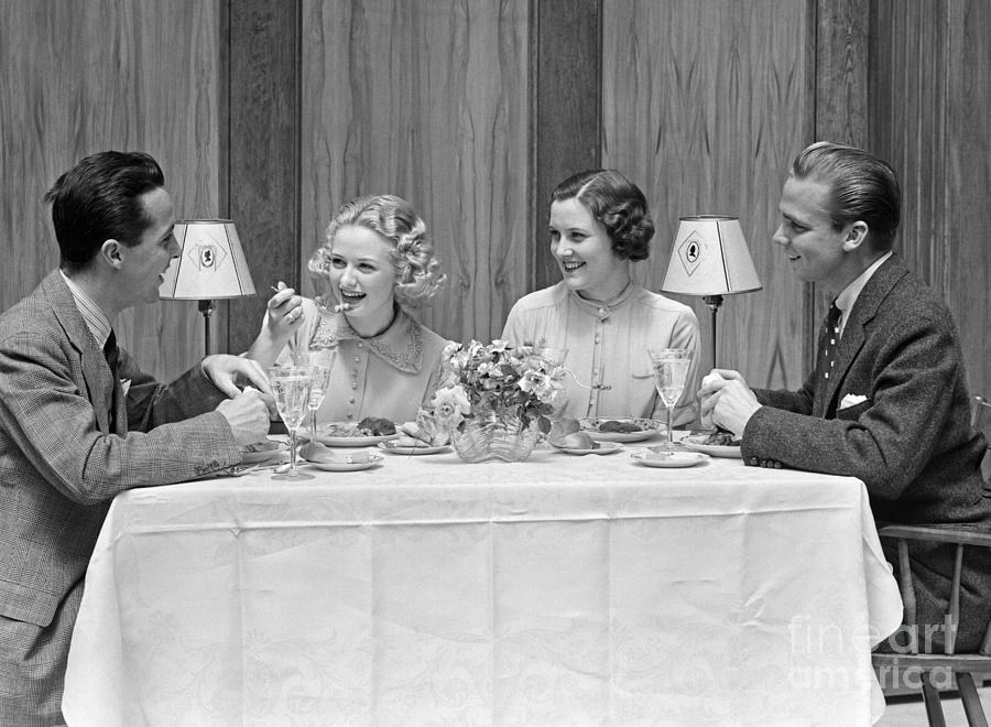 Two Couples At Restaurant, C.1930-40s Photograph by H. Armstrong Roberts/ClassicStock