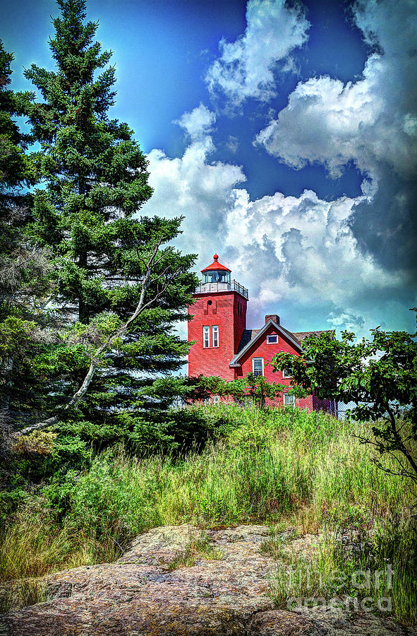 Two Harbors Lighthouse Photograph by Deborah Klubertanz