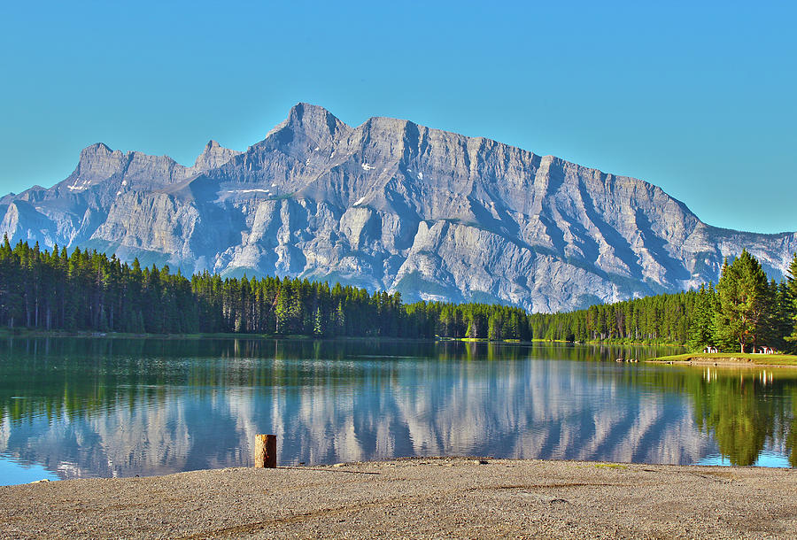Banff National Park Photograph - Two Jack Lake by Linda Sannuti