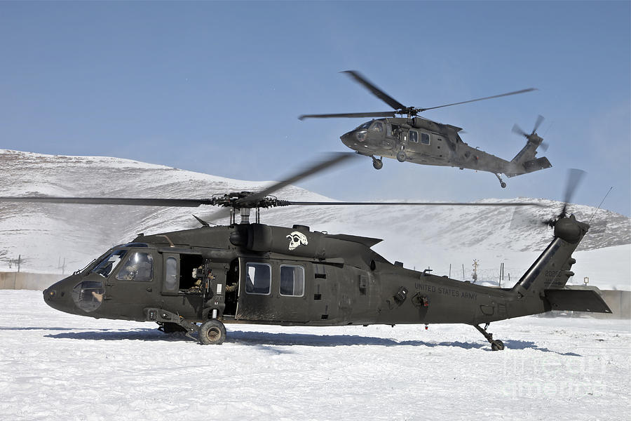 US Army UH-60 Black Hawk Helicopter Iraqi Freedom II 8x12 Photograph USA 