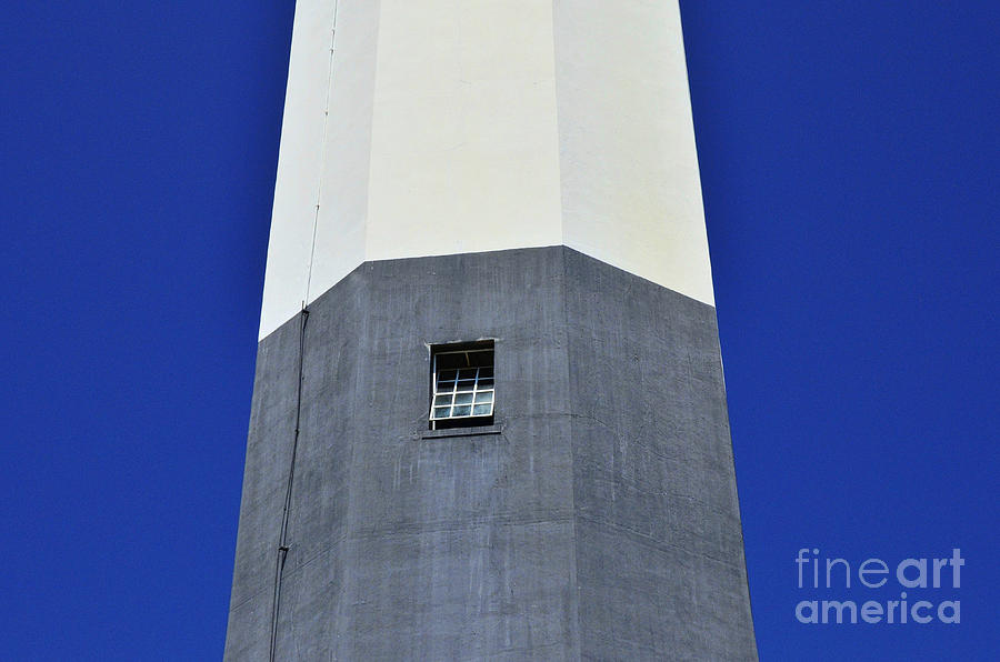 Tybee Island Lighthouse Photograph by Allen Beatty