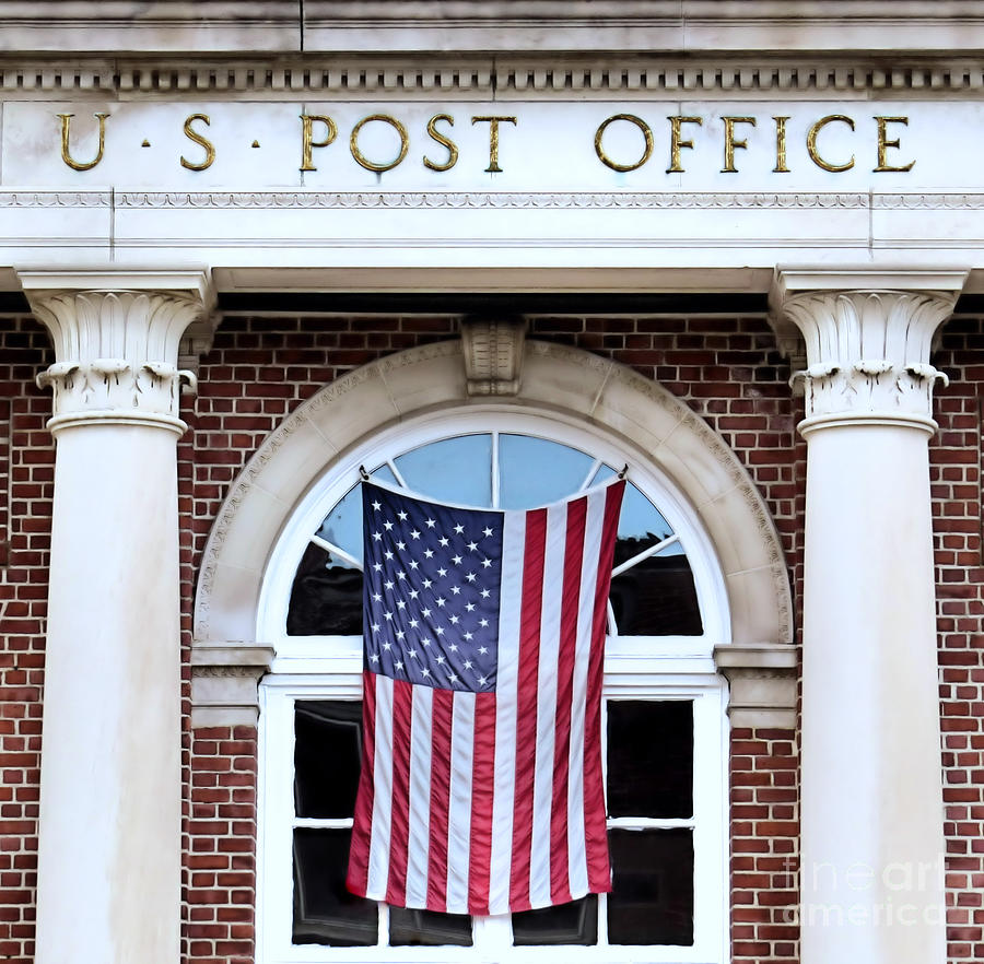 Plymouth Post Office Building Photograph by Janice Drew