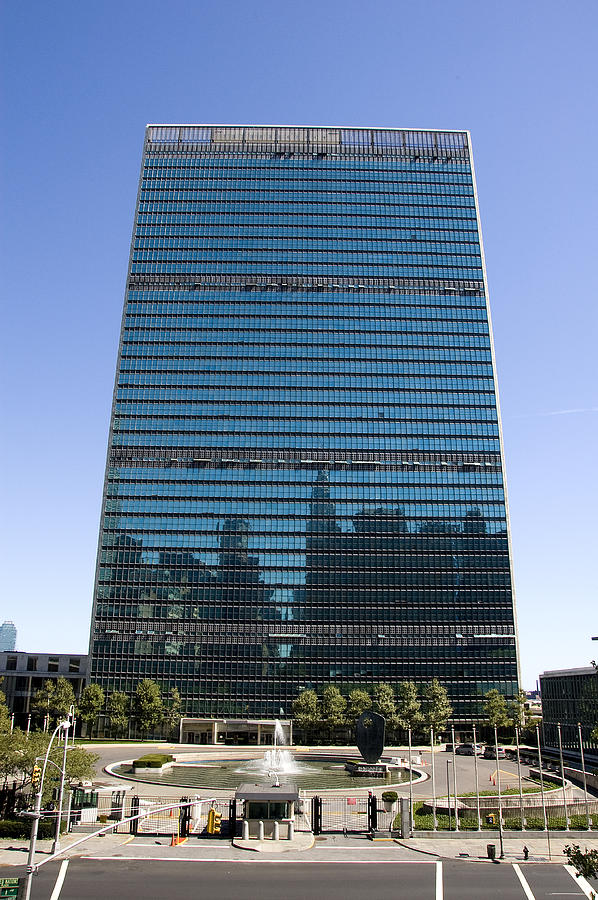 UN building new york city  Photograph by Xavier Cardell