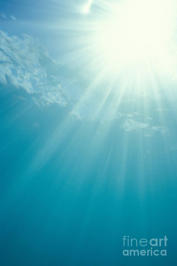 underwater sun rays