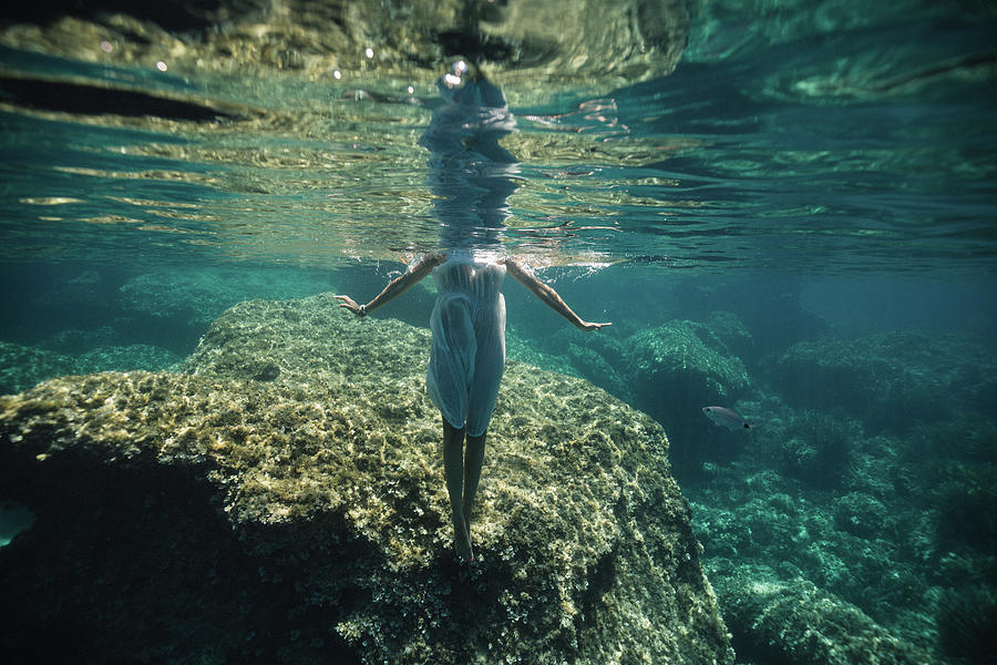 Underwater White Dress V Photograph by Gemma Silvestre