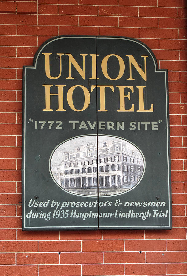 Union Hotel Sign Photograph by Dave Mills