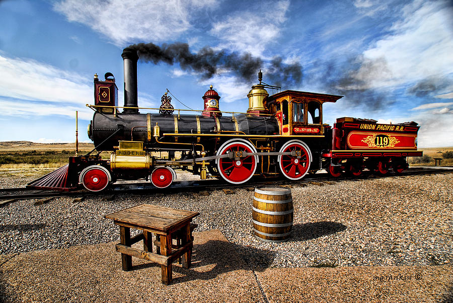 Union Pacific #119_a Photograph by Michael Rankin - Fine Art America