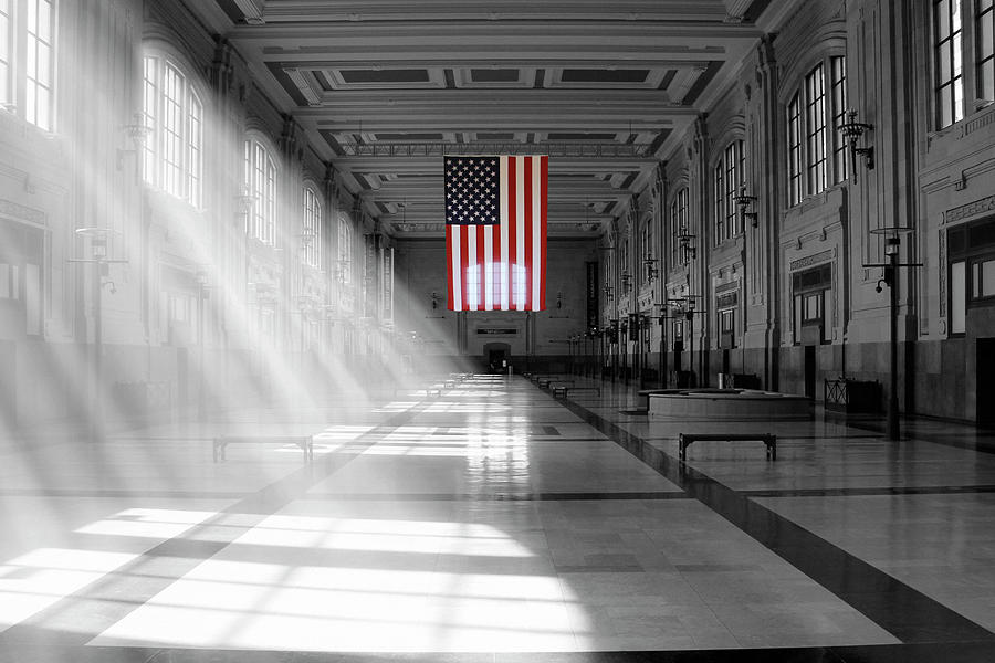 Union Station 2 - Kansas City Photograph by Mike McGlothlen